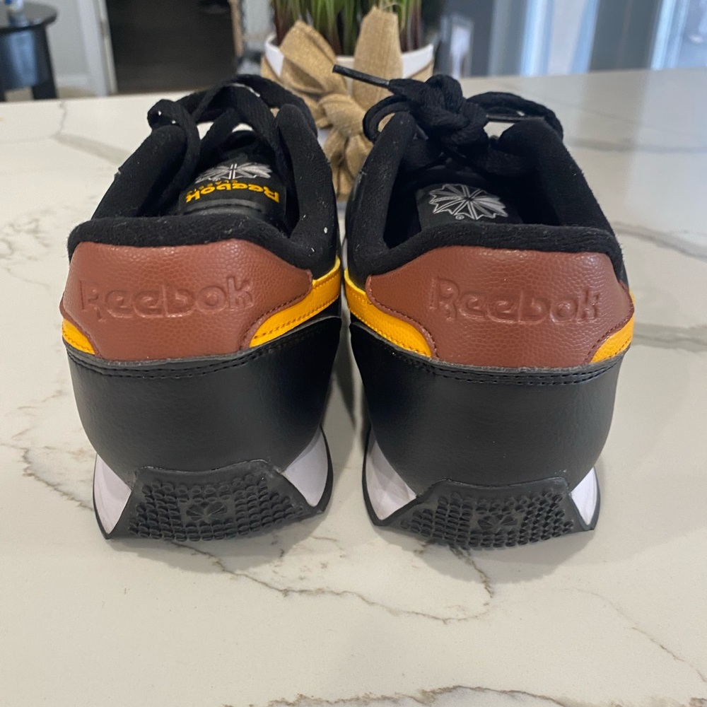 Reebok Men's Black and Yellow Sneakers - Picture 3 of 3